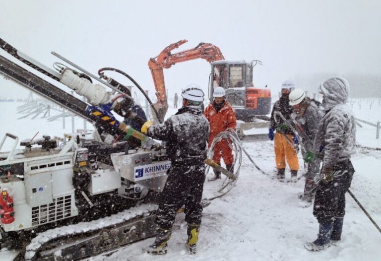KJC_北海道_1.85MW_太陽光_スクリュー杭＿5