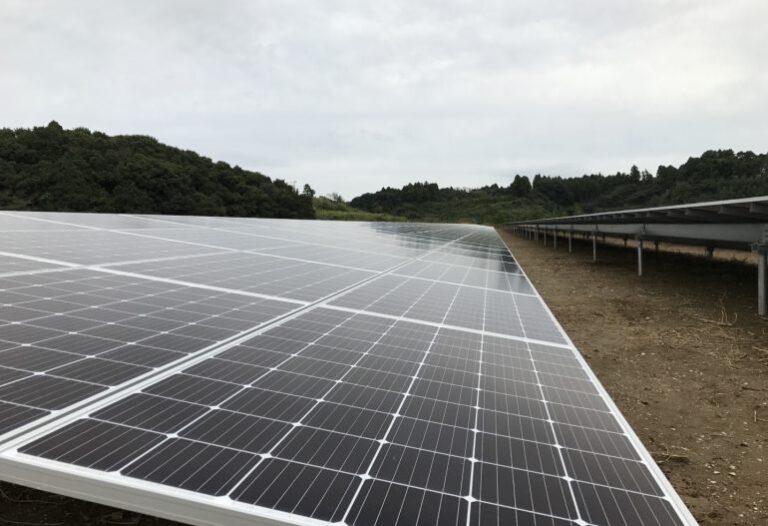 KJC_千葉県_4.3MW_太陽光_スクリュー杭＿1