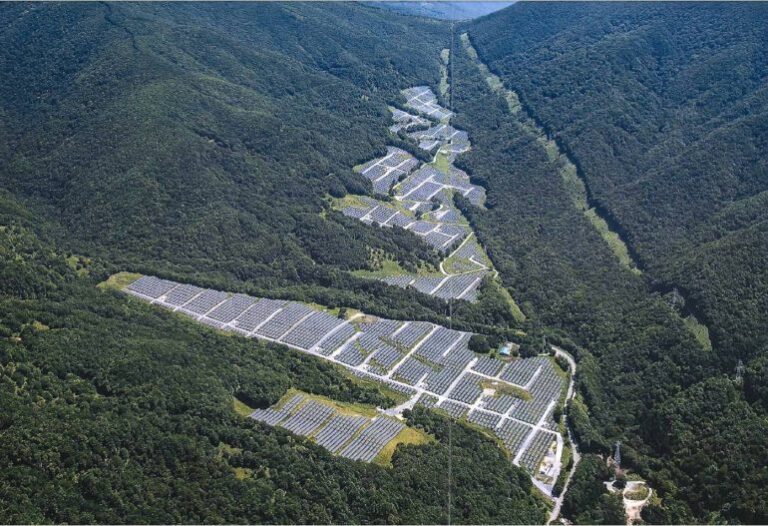 KJC_岩手県_20MW_太陽光_スクリュー杭＿4