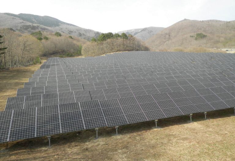 KJC_岩手県_20MW_太陽光_スクリュー杭＿5